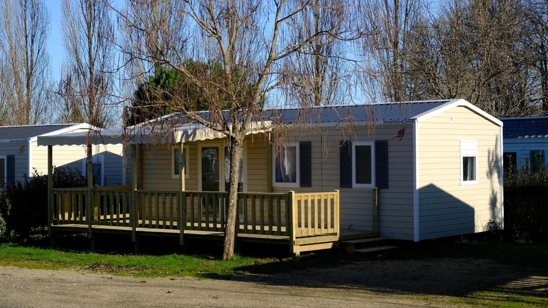 Campsite Camping Les Lacs D'Armagnac Bretagne-d'Armagnac