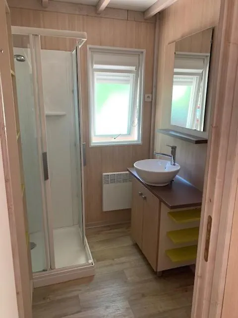 Camping Les Lacs D'Armagnac Bretagne-d'Armagnac Kemp